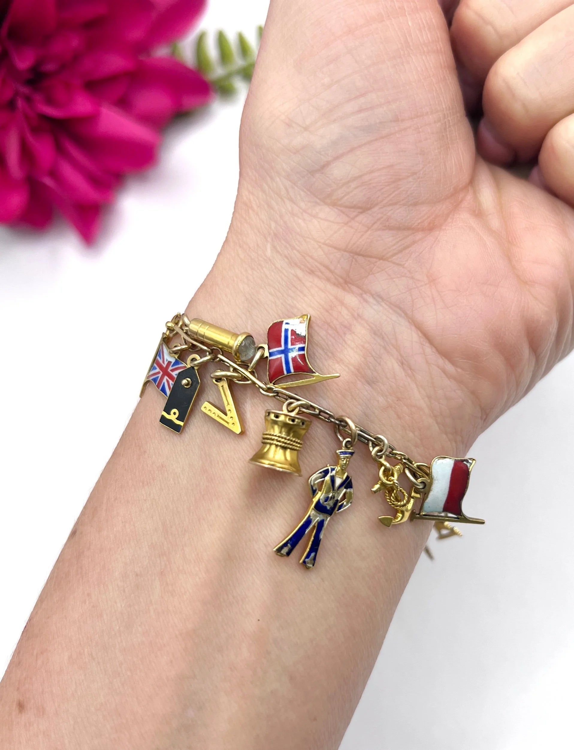 Antique 9 ct Gold Stamped, 1920's Nautical Themed Charm Bracelet