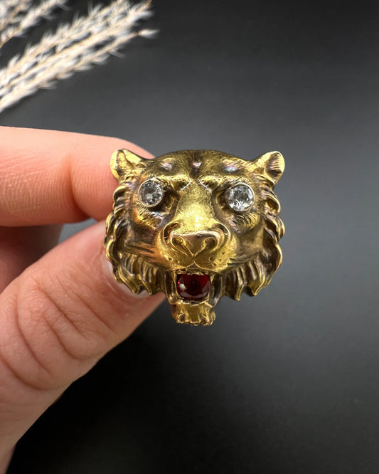 Antique 18 Carat Yellow Gold Diamond and Garnet Tiger's Head Brooch, Circa 1920