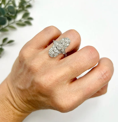 Vintage 1940s Diamond Plaque Ring in Platinum