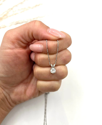 Vintage 18 ct White Gold, 1920's Diamond Pendant Necklace With Platinum Figaro Link Chain