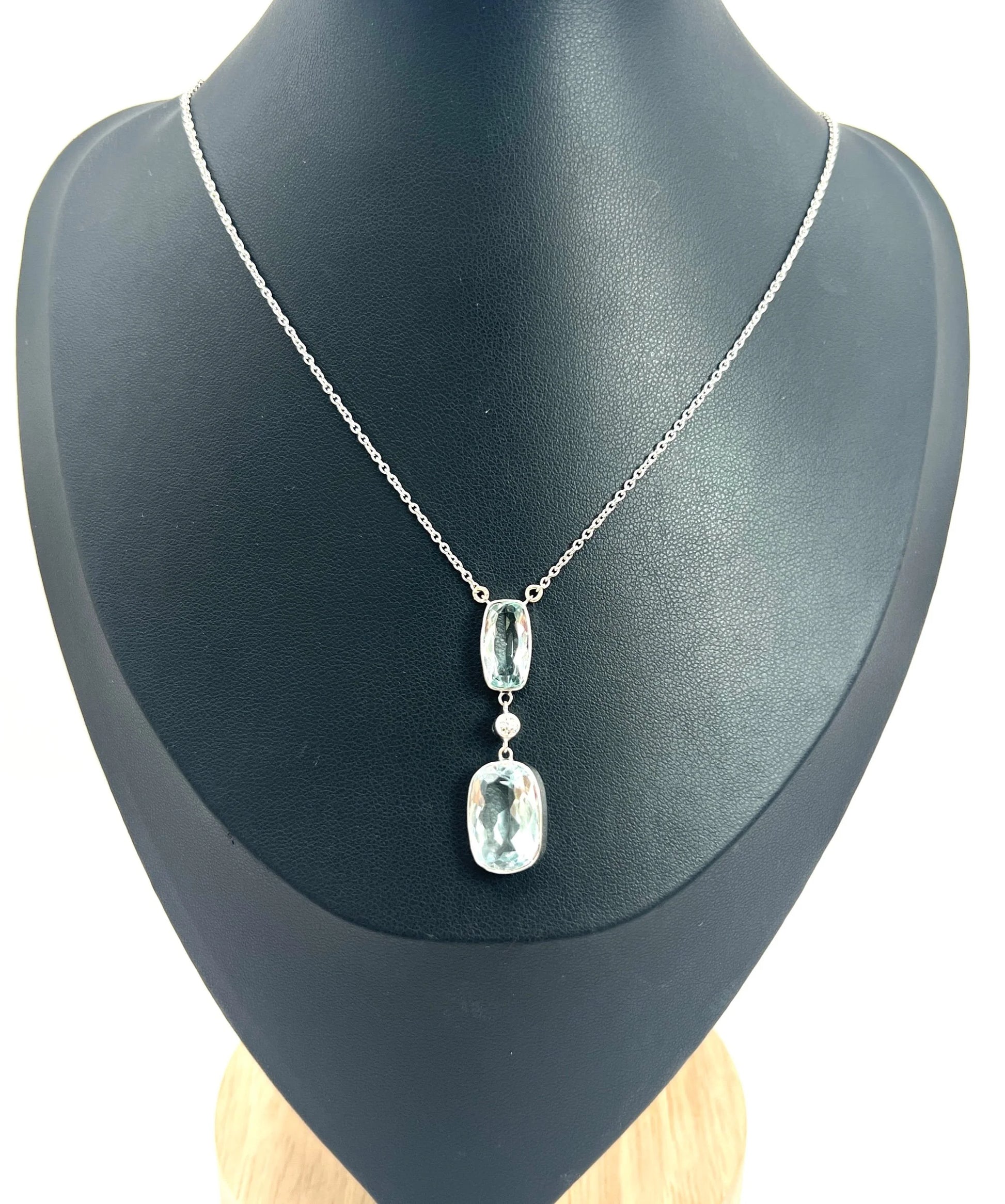 Vintage platinum, 1920s Aquamarine & Diamond Pendant Necklace