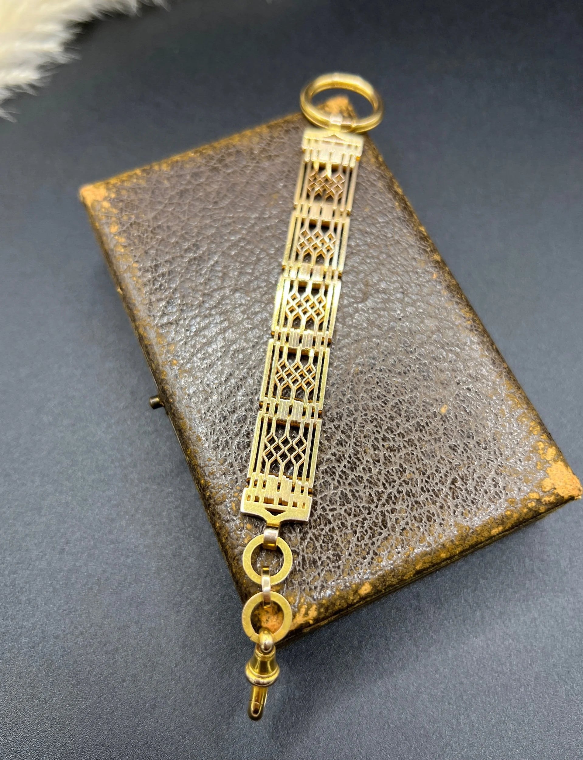 Antique 9 Carat Yellow Gold Gate Link Chain Extender Pendant, Circa 1900