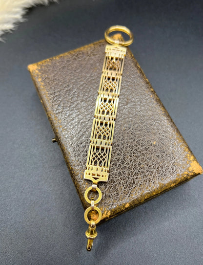 Antique 9 Carat Yellow Gold Gate Link Chain Extender Pendant, Circa 1900