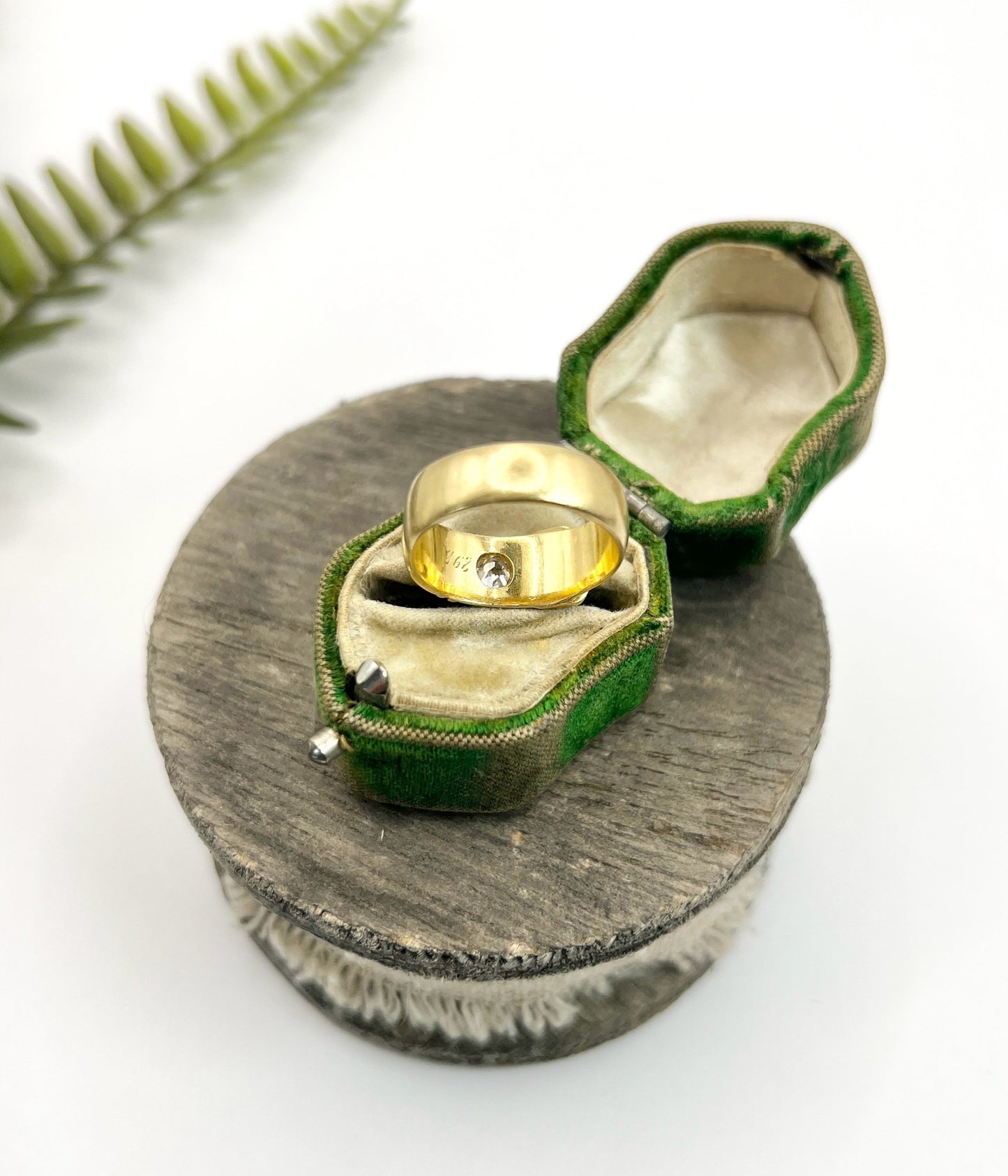 Antique 18 Carat Yellow Gold Edwardian Star Set Diamond Buckle/Belt Ring