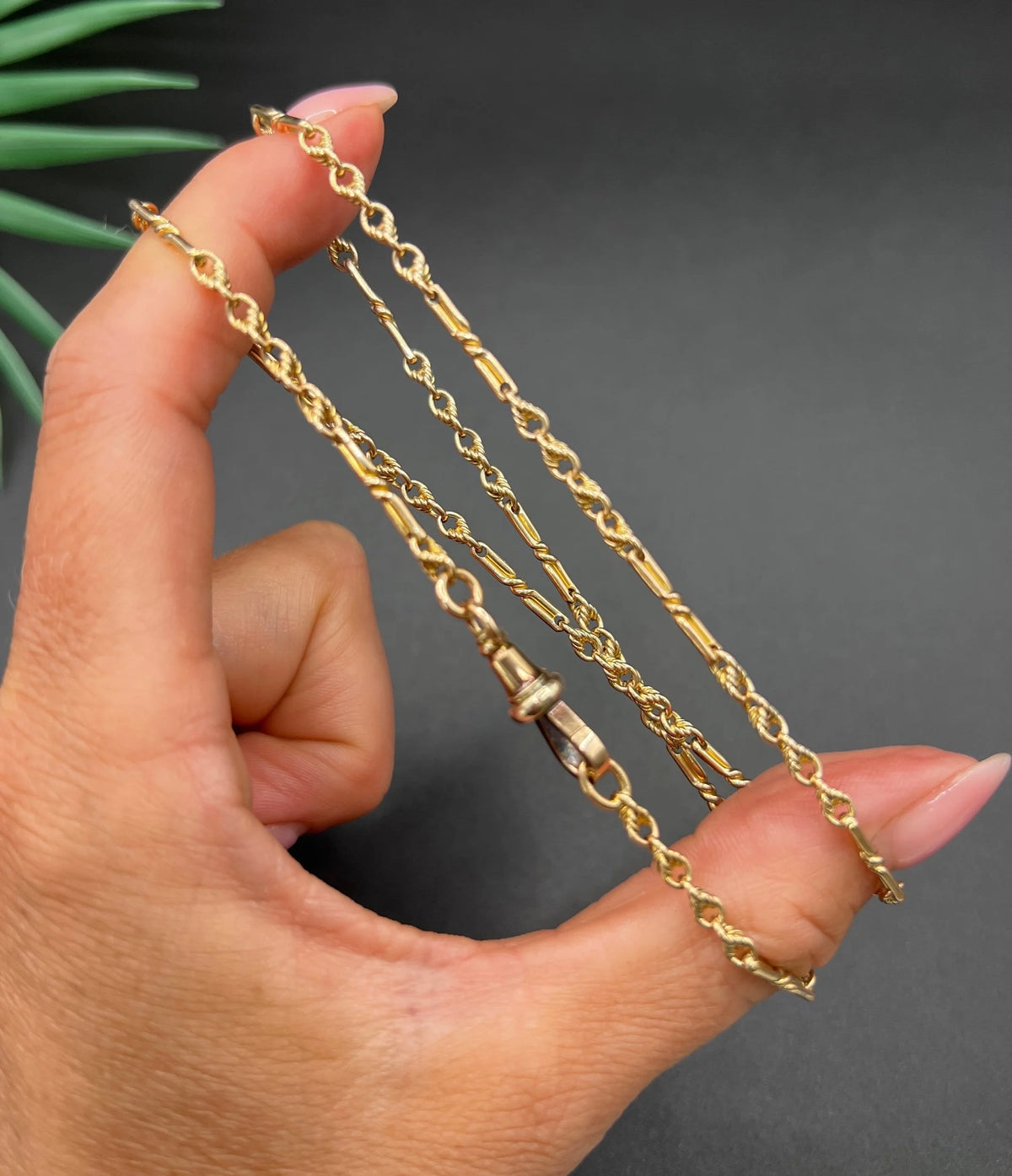Antique 9 Carat Gold Fancy Figure of Eight and Knot Link Chain Necklace