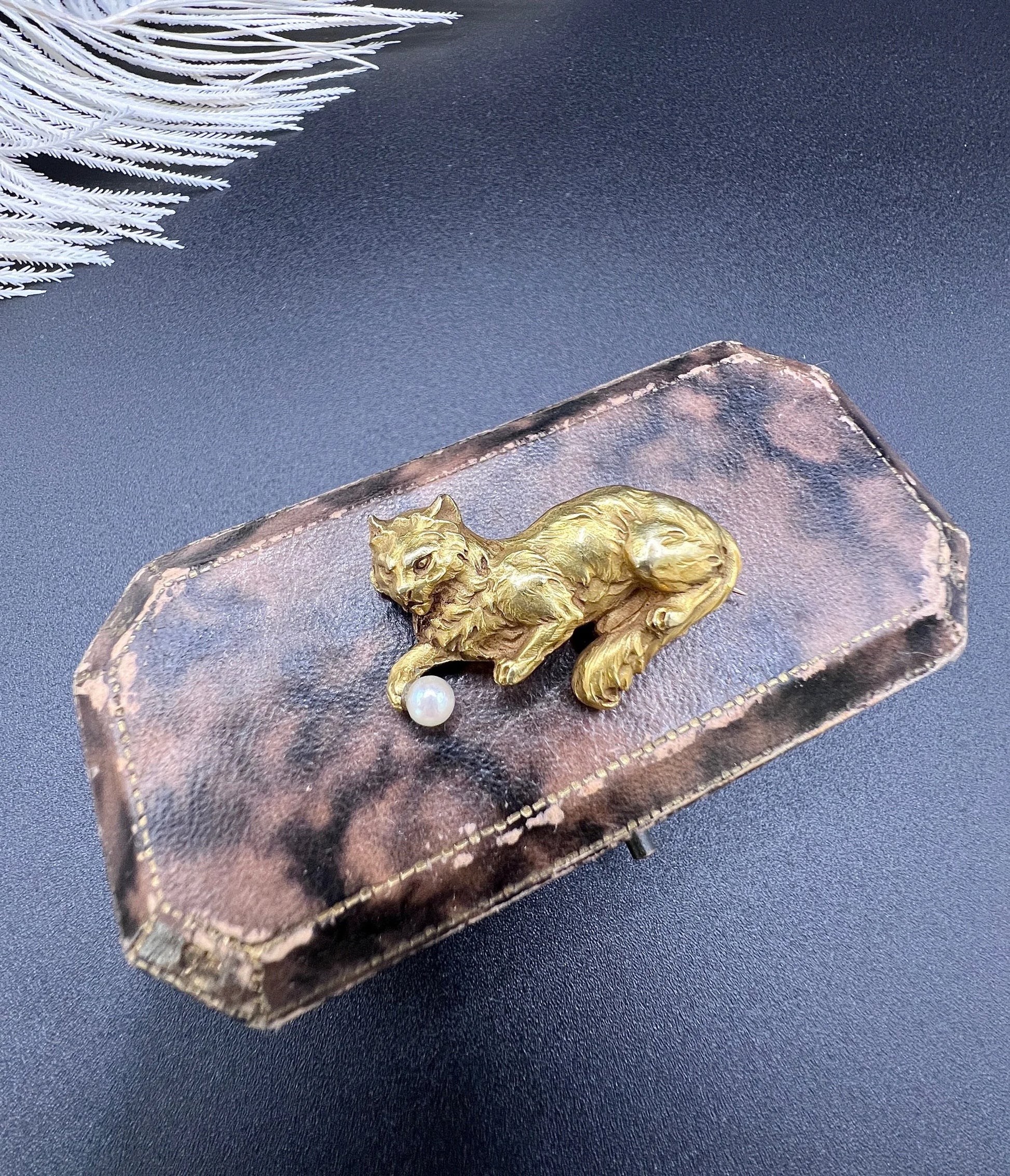 Edwardian 18 Carat Gold Cat Playing with Pearl Ball Brooch, Circa 1910
