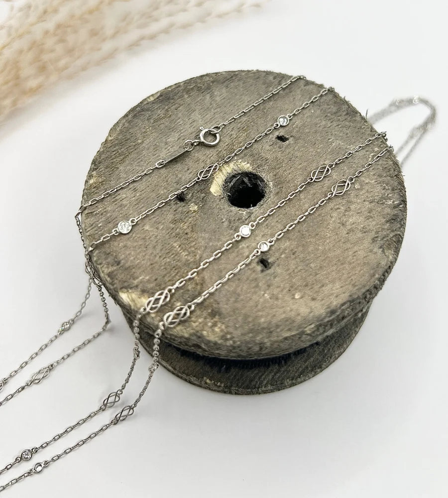 Antique Diamond Half Guard Trace Link Chain In Platinum