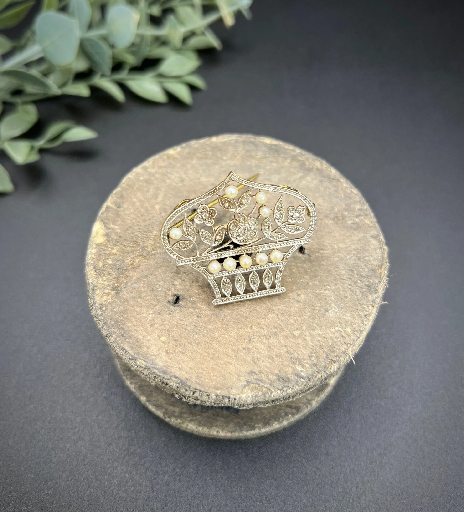Belle Epoque 18 Carat Gold, Platinum, Diamond and Pearl Flower Basket Brooch/Pendant