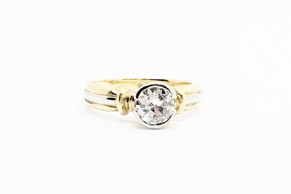 18ct Gold Diamond Solitaire Ring