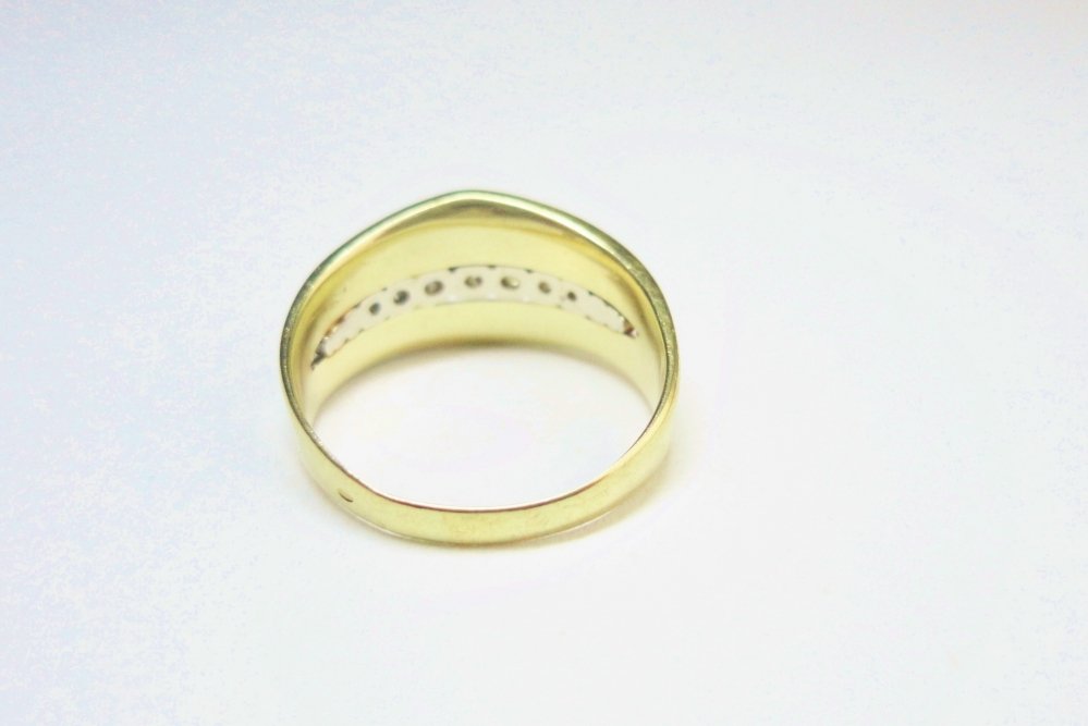 Textured Yellow Gold and Diamond Ring