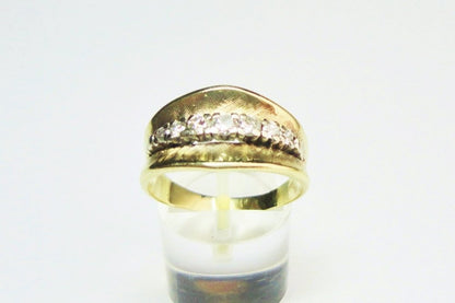 Textured Yellow Gold and Diamond Ring