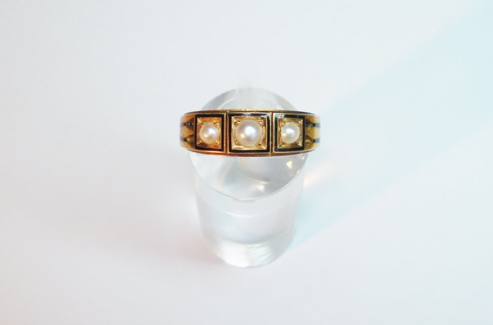 Antique Victorian Pearl and Enamel Ring
