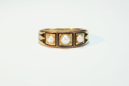 Antique Victorian Pearl and Enamel Ring