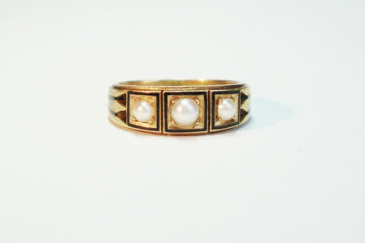 Antique Victorian Pearl and Enamel Ring