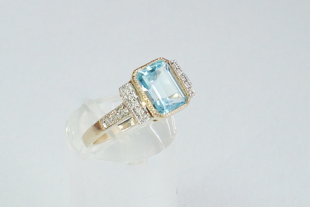 Aquamarine and Diamond Ring