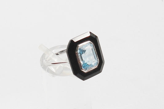Aquamarine and Onyx Cocktail Ring