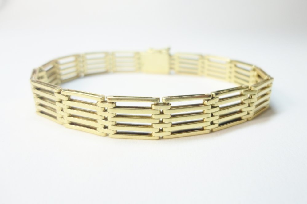 Vintage Gold Link Bracelet