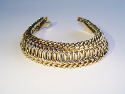 Gold Wave Design Bracelet
