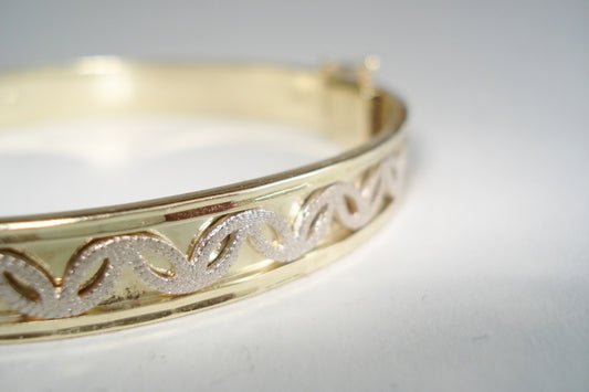 Gold Bracelet with White Gold Motif