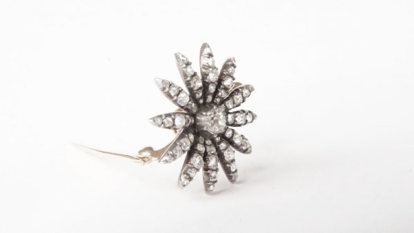 Antique Victorian 2.00ct Brillicant Cut Diamond Flower Brooch