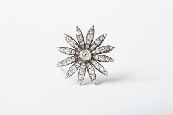 Antique Victorian 2.00ct Brillicant Cut Diamond Flower Brooch