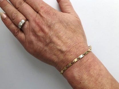 Cartier Link Bracelet in 18 Carat Yellow Gold