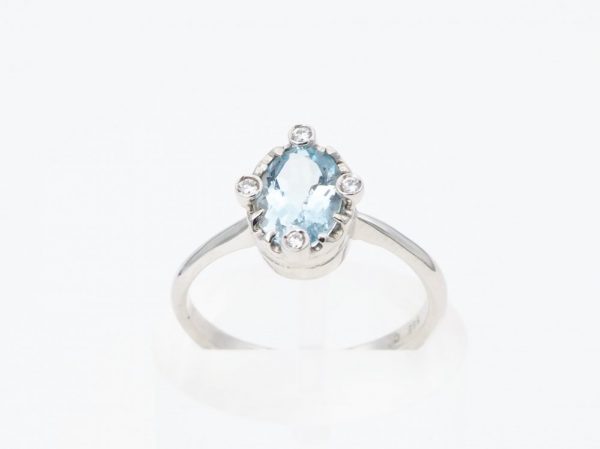 Aquamarine and Brilliant Cut Diamond White Gold Ring