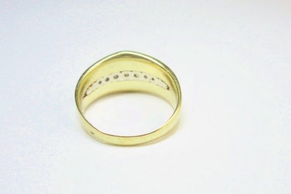 Matte Gold Brilliant Cut Diamond Set Ring