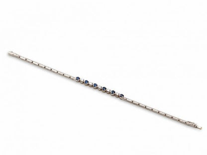 Vintage Seventies sapphire and diamond white gold bracelet