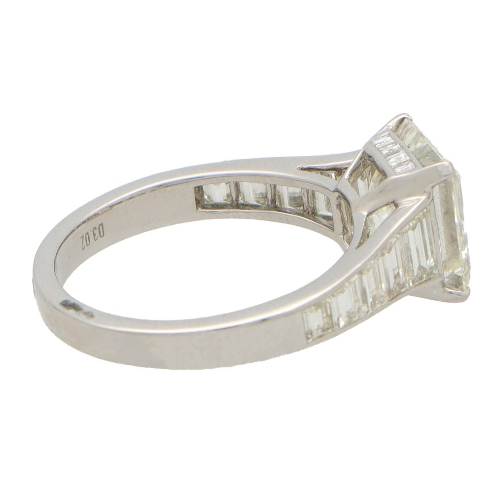 3.02ct Princess Cut Diamond Engagement Ring with Baguette Shoulders
