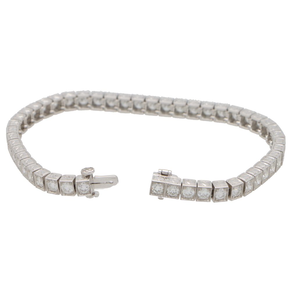 6.03ct Diamond Line Tennis Bracelet in Platinum