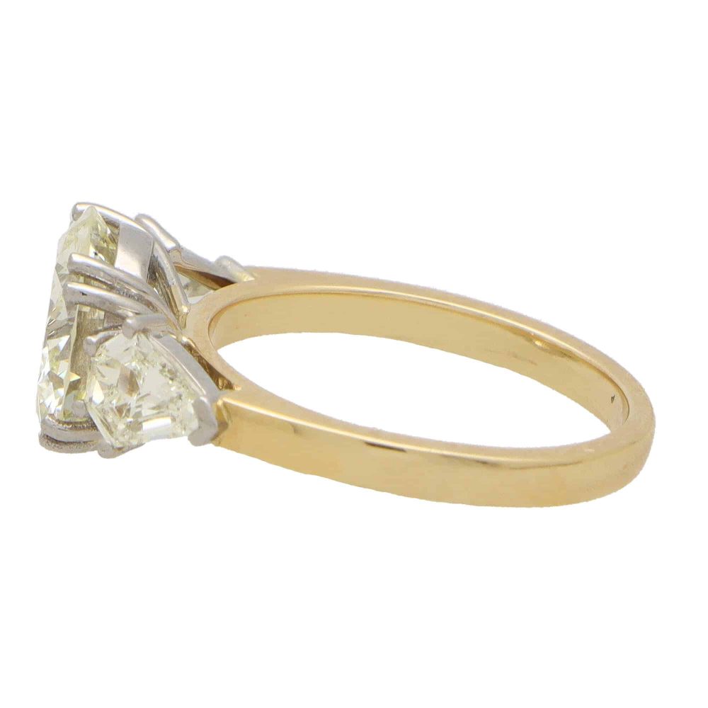 Fine 3.75ct Brilliant and Shield Cut Diamond Three Stone Ring, 4.77 carat total