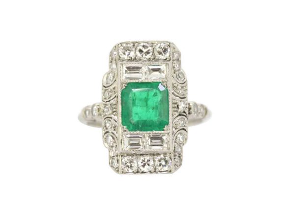 Antique Art Deco Emerald and Diamond Ring