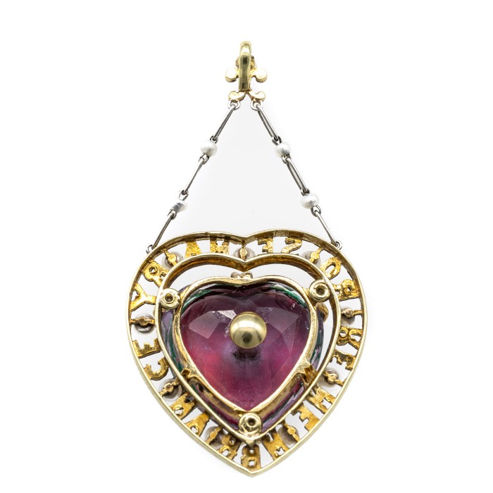 Amethyst suffragette-pendant diamond back