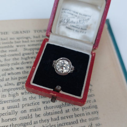 Antique Art Deco 2.40ct Old European Cut Diamond Ring