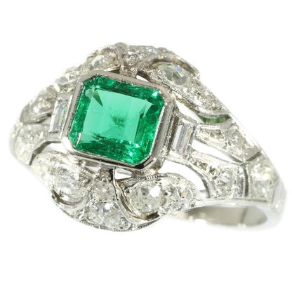 Antique Art Deco Columbian Emerald Diamond Platinum Ring