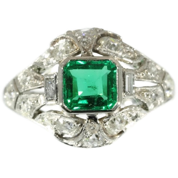 Antique Art Deco Columbian Emerald Diamond Platinum Ring