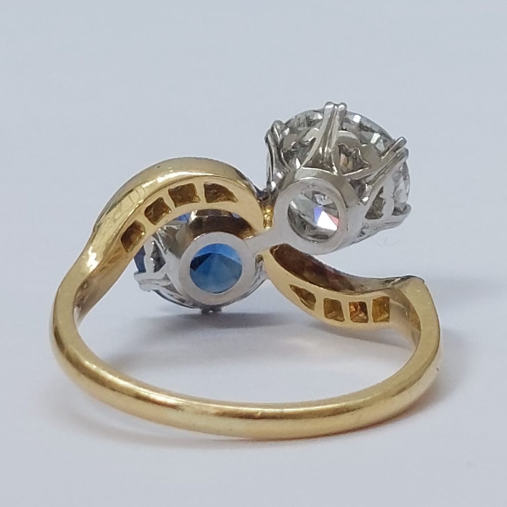 Antique Edwardian 2.10ct Sapphire and Diamond Crossover Ring