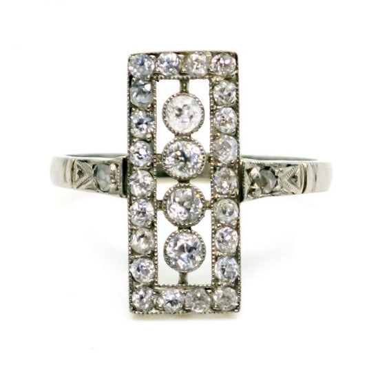 Antique Edwardian Diamond and Platinum Ring