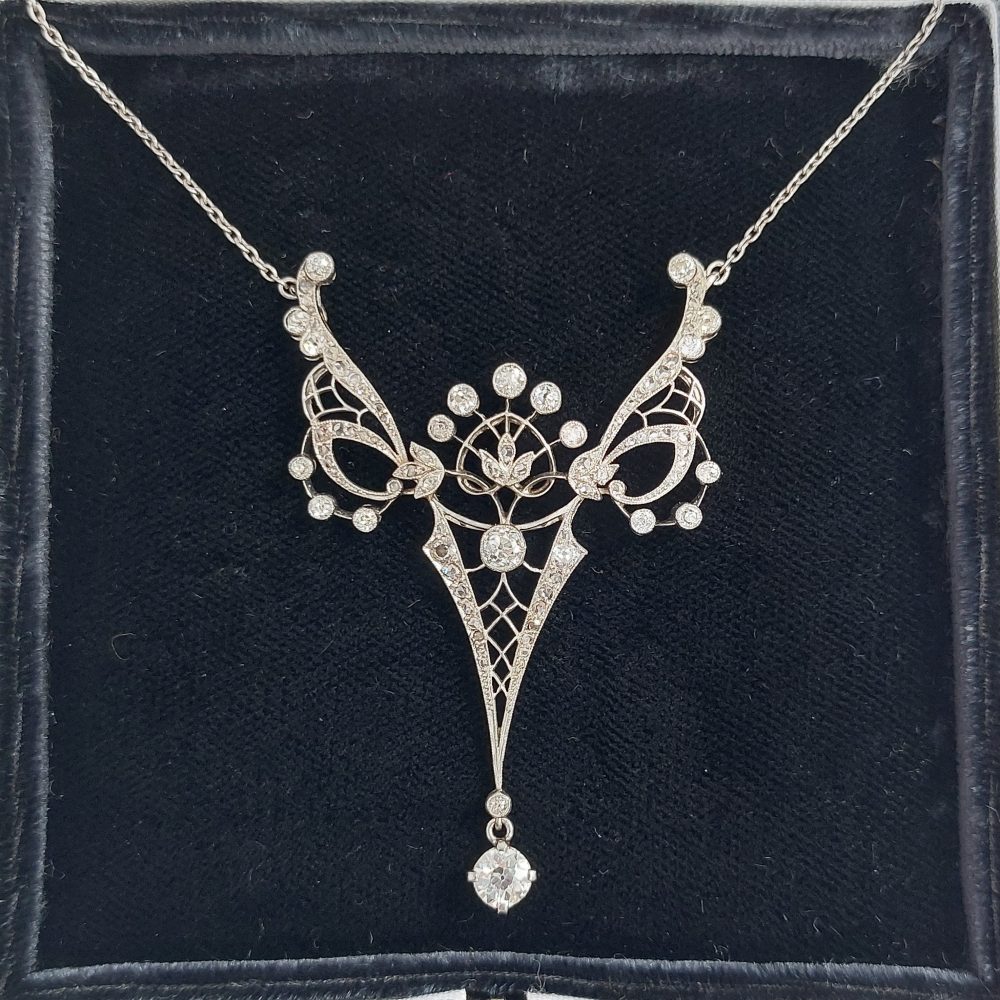 Antique Edwardian Platinum and Diamond Pendant Necklace