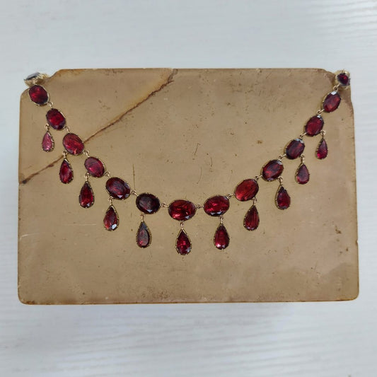 Antique Georgian Garnet Necklace