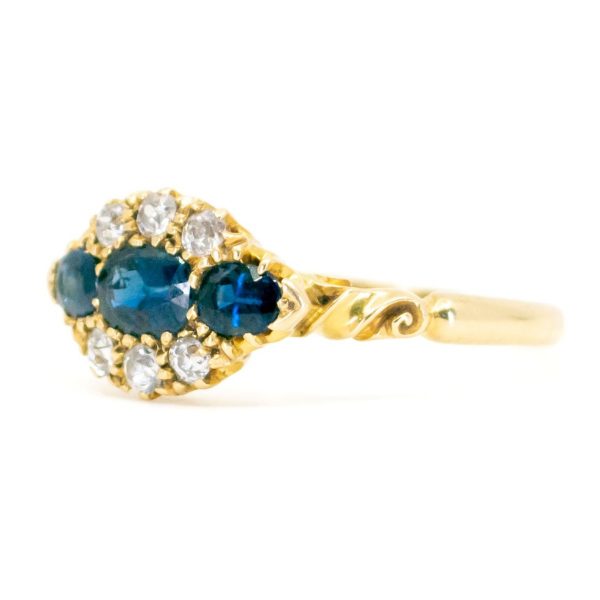 Antique Georgian Sapphire & Diamond Gold Cluster Ring