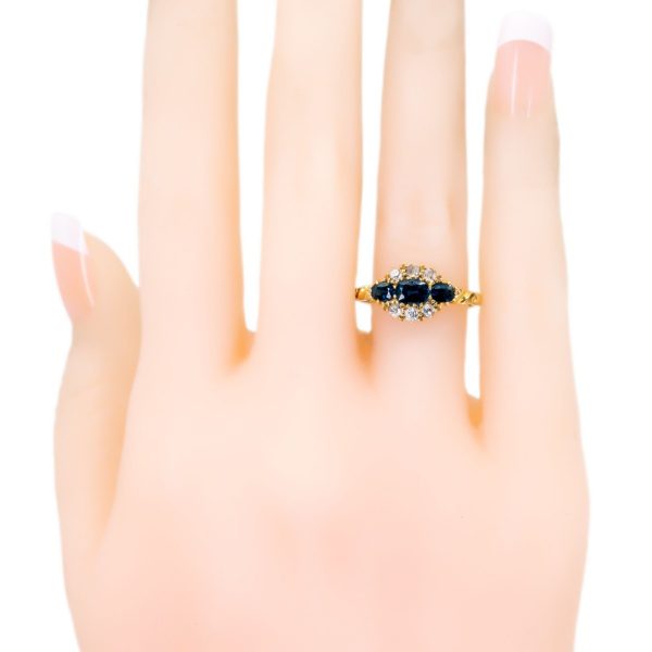 Antique Georgian Sapphire & Diamond Gold Cluster Ring