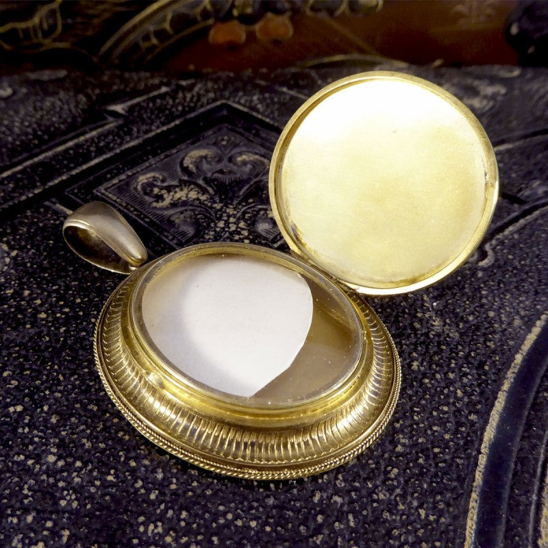 Antique Late Victorian 14ct Yellow Gold Locket Pendant