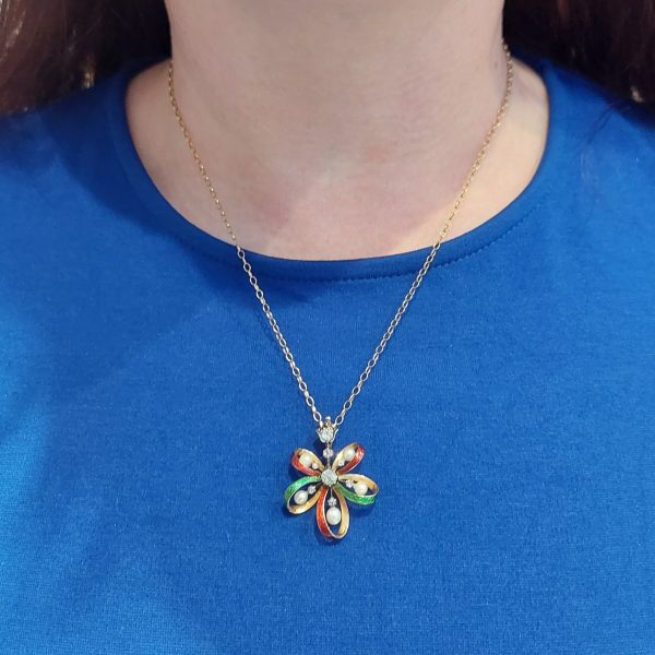 Antique Late Victorian Old Cut Diamond Enamel Pendant