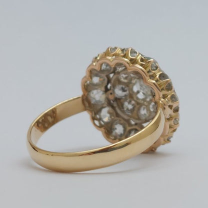 Antique Victorian 2.30ct Old Mine Cut Diamond Cluster Ring