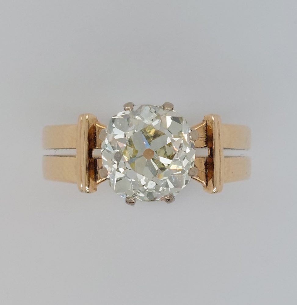 Antique Victorian 2.67ct Old Mine Cut Solitaire Ring