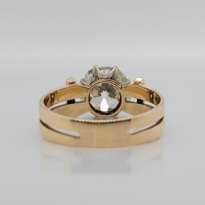 Antique Victorian 2.67ct Old Mine Cut Solitaire Ring