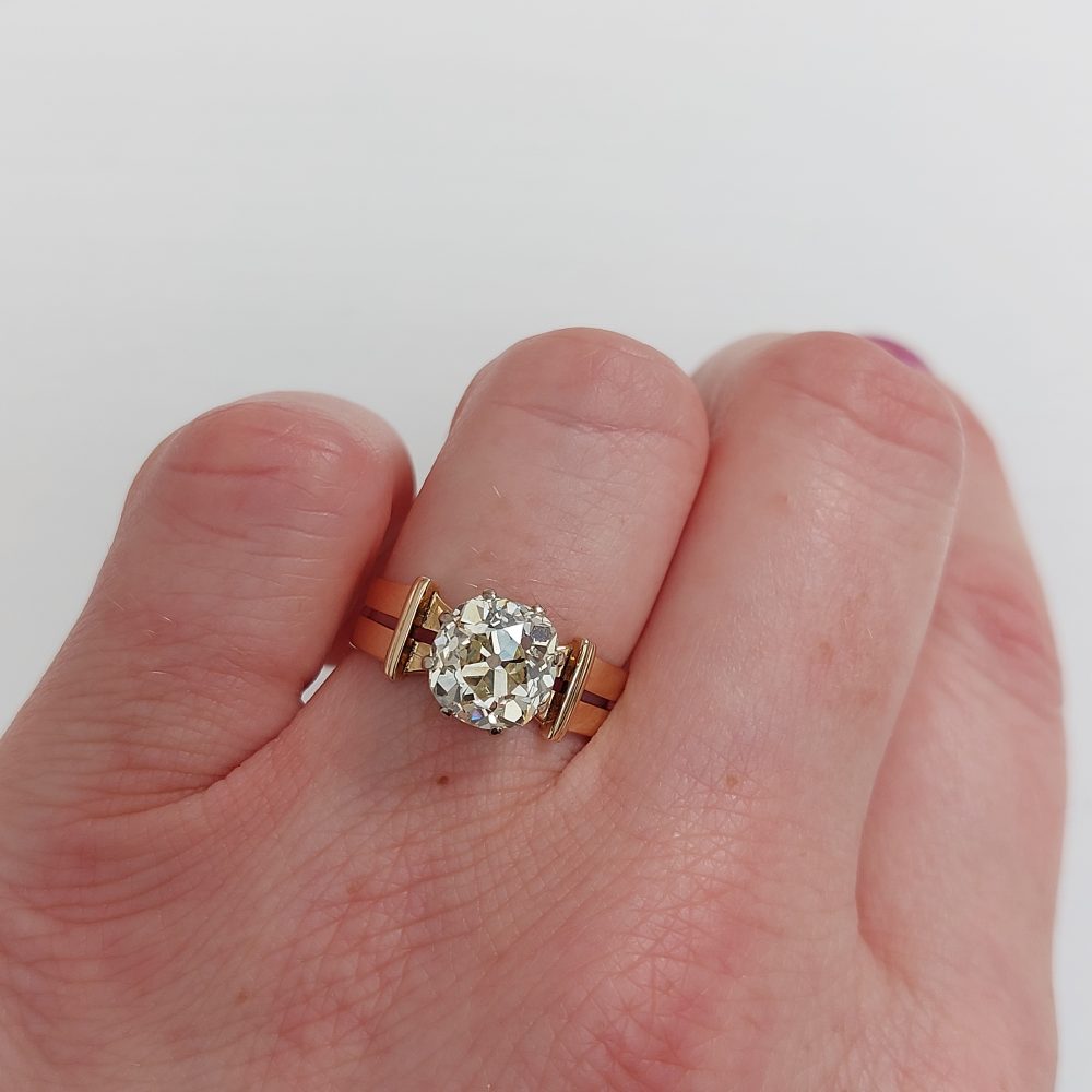 Antique Victorian 2.67ct Old Mine Cut Solitaire Ring