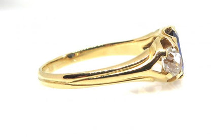 Antique Victorian 2ct Sapphire and Diamond Ring